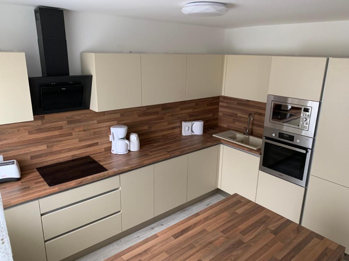 Beta Apartman Bük Esterno foto